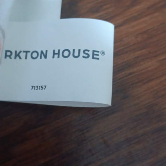 NWT.2 Tea Towels - Picture 4 of 5